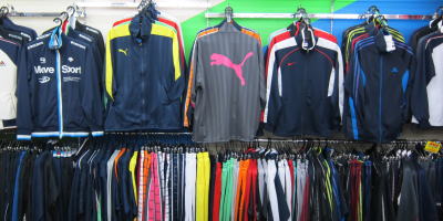 �W���[�W���E�F�A�R�[�i�[